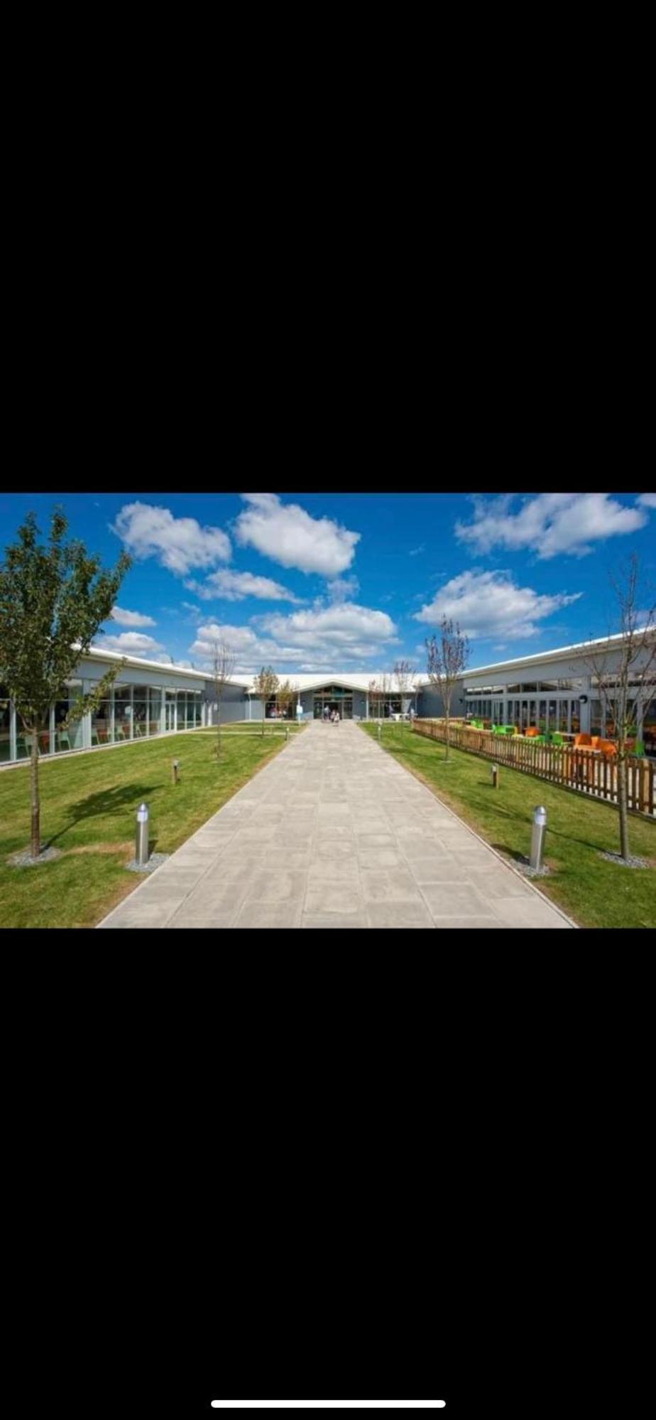 N28 Chill Place Minimum Of 2 Nights At At All Times Please Be Aware Passes Must Be Purchased From Reception Seperately Costs Dependant On Stay Tunstall  Kültér fotó